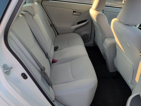 Used 2013 Toyota Prius Two FWD image 33