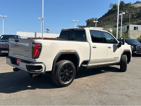 New 2026 GMC Sierra 2500 AT4 w/ AT4 Premium Plus Package image 11