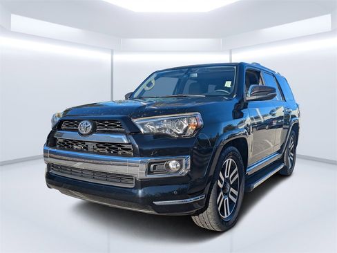 Used 2015 Toyota 4Runner Limited image 7