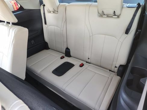 Used 2023 INFINITI QX60 Luxe w/ Cargo Package FWD image 27