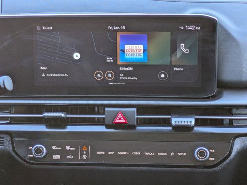 Certified 2026 Kia Sportage SX image 21