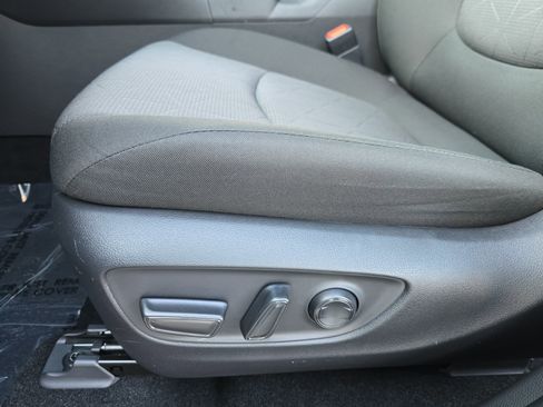 Certified 2024 Toyota RAV4 XLE image 29