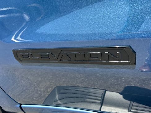 New 2026 GMC Sierra 1500 Elevation w/ LPO, Elevation Black Package AWD/4WD image 10