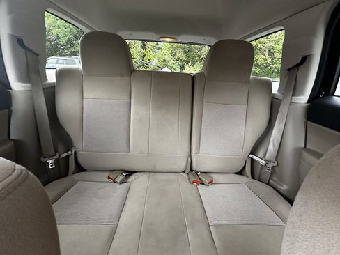 Used 2014 Jeep Patriot Latitude w/ Sun/Sound Group AWD/4WD image 18