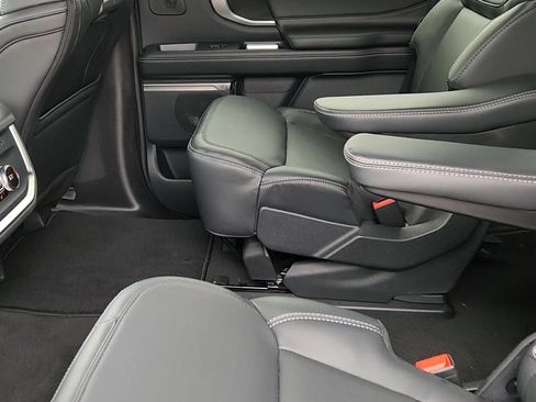 New 2026 Ford Expedition Platinum w/ Stealth Performance Package AWD/4WD image 25