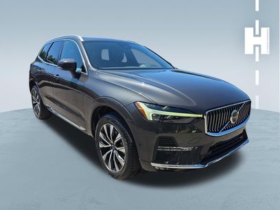 Used 2023 Volvo XC60 B5 Plus w/ Protection Package Premier