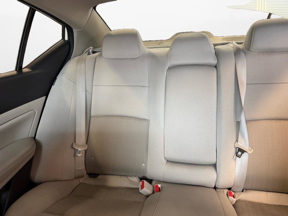 Used 2020 Nissan Altima 2.5 SV FWD image 15