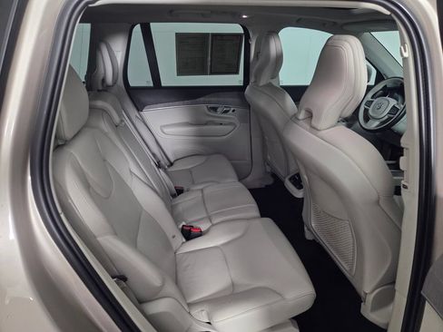Used 2023 Volvo XC90 B6 Plus w/ Protection Package Premier AWD/4WD image 29