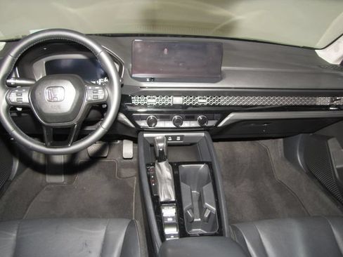 Certified 2023 Honda Accord EX-L image 14