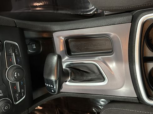 Used 2023 Dodge Charger SXT RWD image 18