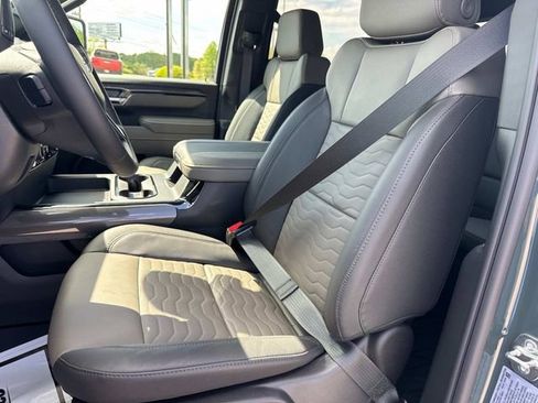 New 2026 Chevrolet Silverado 2500 ZR2 AWD/4WD image 27