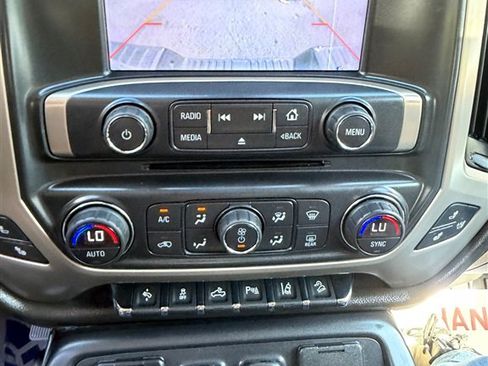Used 2015 GMC Sierra 1500 Denali w/ Driver Alert Package AWD/4WD image 19
