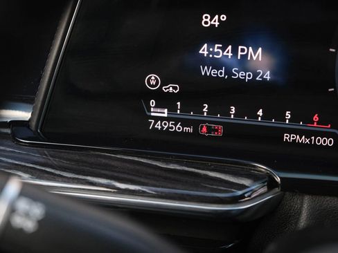 Used 2021 Cadillac Escalade ESV Sport w/ Driver Assist Tech Package image 40