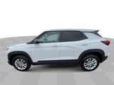 Used 2025 Chevrolet TrailBlazer LS w/ LS Convenience Package image 5