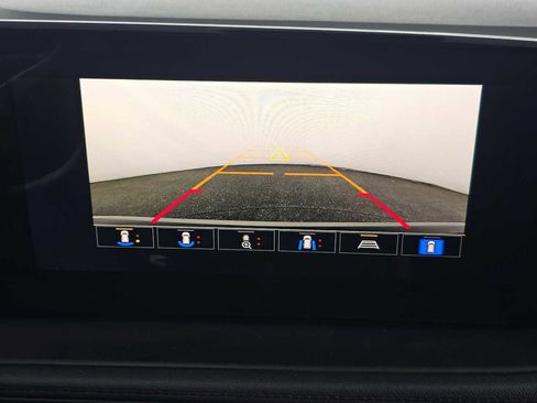 Used 2024 Buick Encore GX Preferred w/ Advanced Technology Package image 26