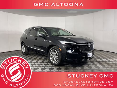 Used 2023 Buick Enclave Premium w/ Experience Buick Package image 1