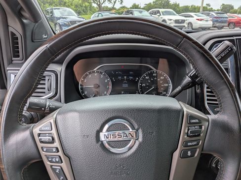 Used 2021 Nissan Titan Platinum Reserve w/ Moonroof Package AWD/4WD image 26