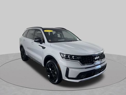 Used 2023 Kia Sorento SX AWD/4WD image 12