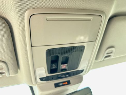 Used 2024 Honda Accord EX-L image 17