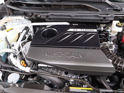 Used 2023 Nissan Rogue SV FWD image 29