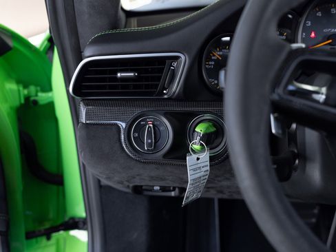 Used 2019 Porsche 911 GT3 RS RWD image 36