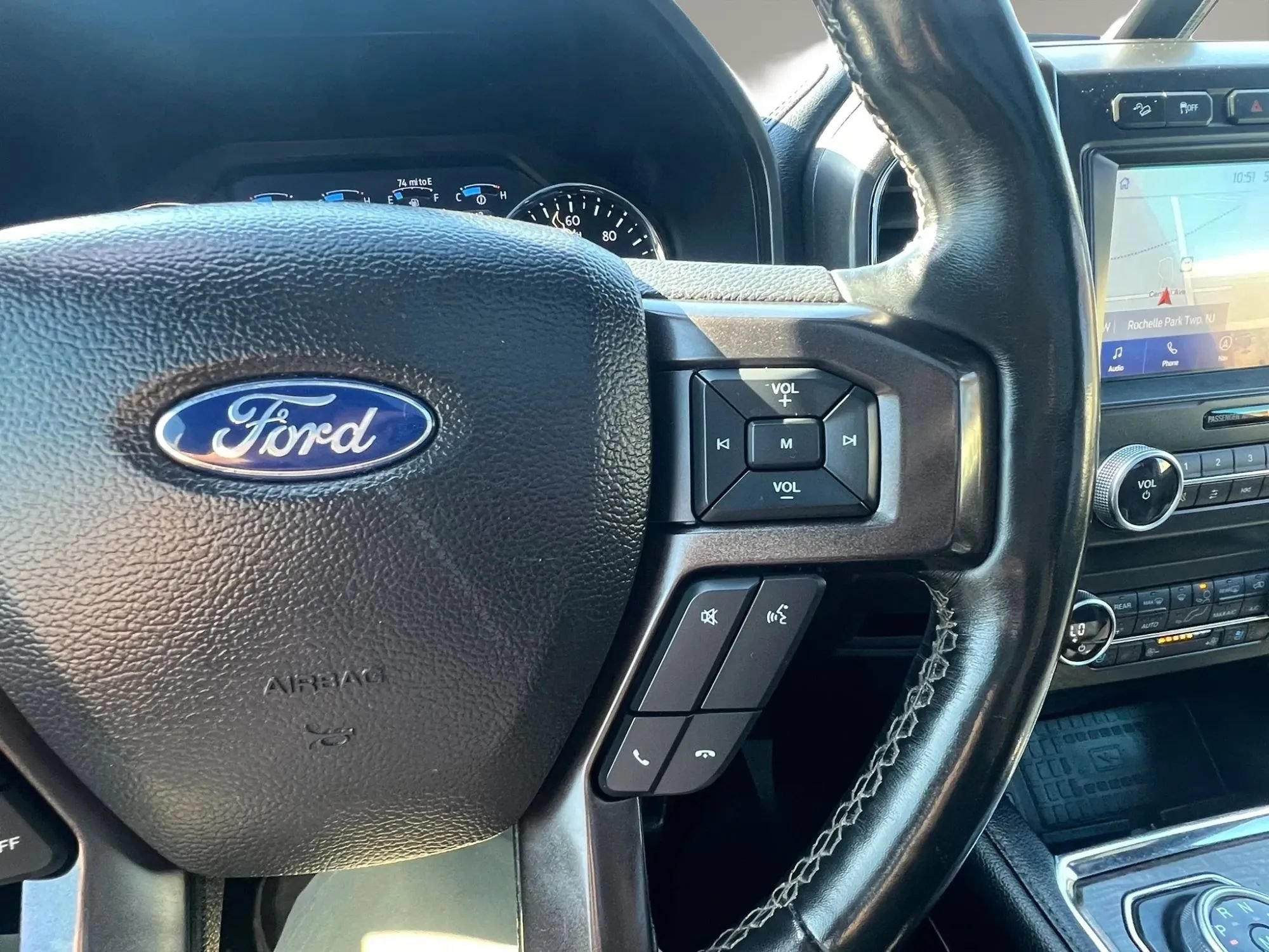 Used 2021 Ford Expedition Max Limited AWD/4WD image 22