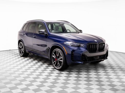 Certified 2025 BMW X5 M60i w/ Climate Comfort Package image 7