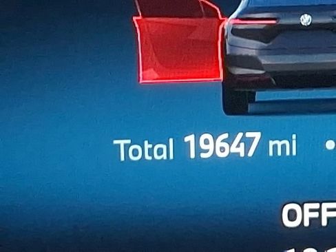 Used 2024 BMW iX xDrive50 image 24