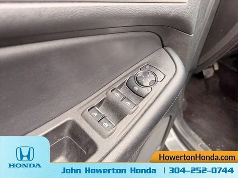 Used 2023 Ford Edge SEL w/ Convenience Package AWD/4WD image 14