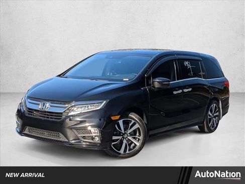 Used 2018 Honda Odyssey Elite image 1