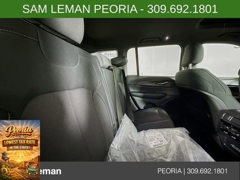New 2025 Jeep Grand Cherokee Laredo X image 25