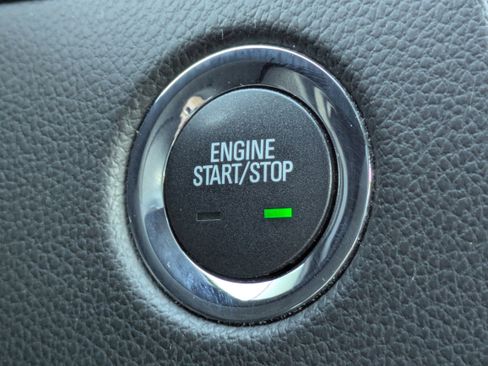 Certified 2015 Cadillac SRX Luxury w/ Driver Awareness Package image 34