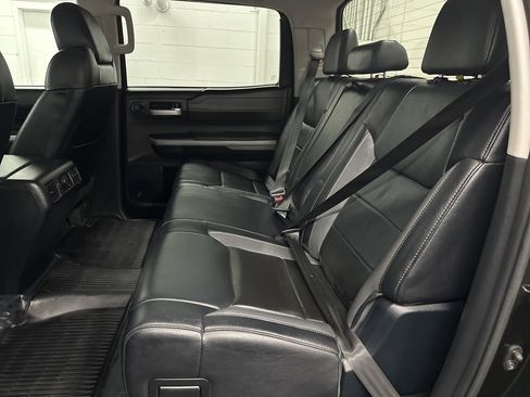 Used 2018 Toyota Tundra Limited w/ Limited Premium Package image 33