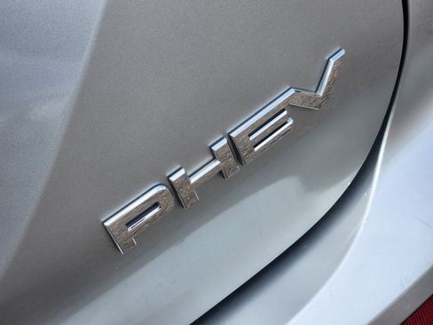 Used 2025 Mitsubishi Outlander ES AWD/4WD image 8