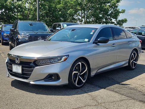 Certified 2022 Honda Accord Sport image 3