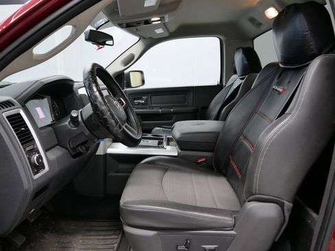 Used 2011 RAM 1500 R/T image 21