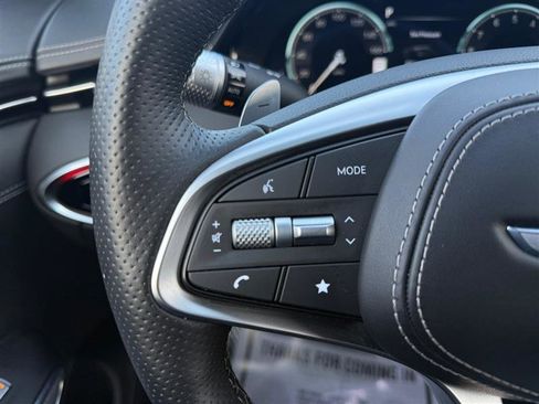 Used 2025 Genesis GV70 2.5T w/ Sport Prestige Package image 27