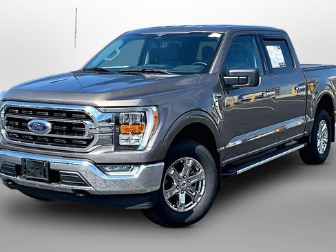 Used 2023 Ford F150 XLT w/ Equipment Group 302A High AWD/4WD image 13