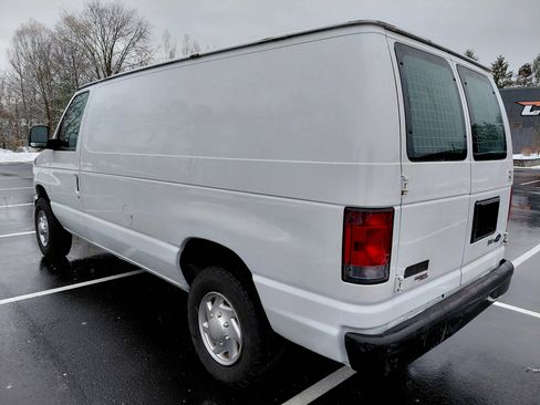 Used 2013 Ford E-250 and Econoline 250 w/ PWR Group image 3