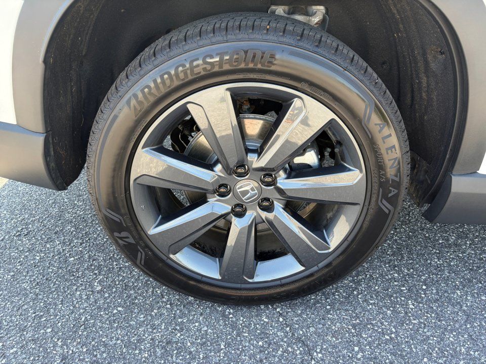 Certified 2026 Honda Pilot Sport image 27