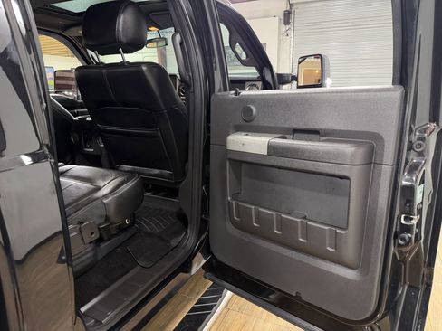 Used 2013 Ford F350 Lariat w/ Lariat Ultimate Pkg AWD/4WD image 18