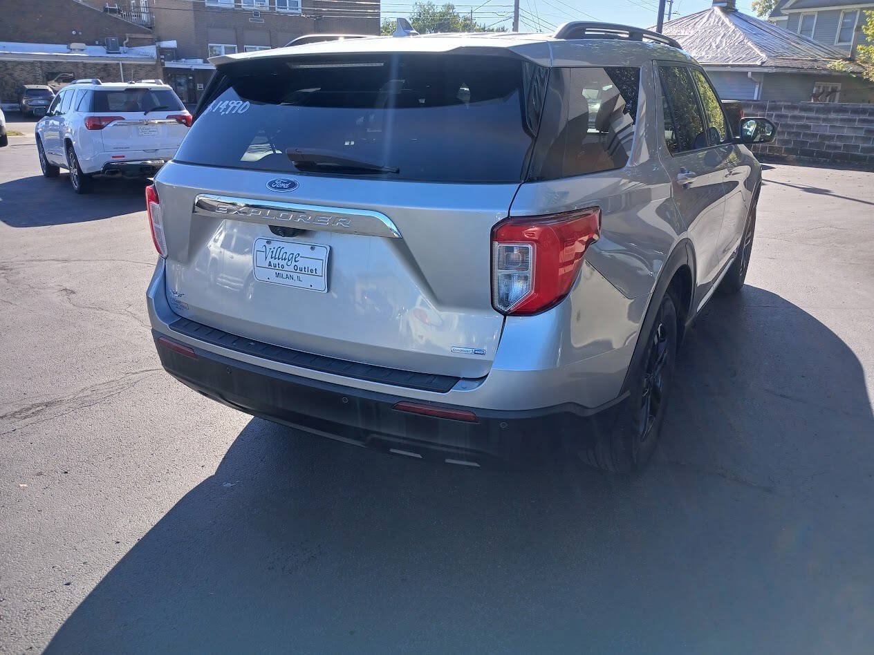 Used 2020 Ford Explorer XLT w/ Comfort Package AWD/4WD image 20