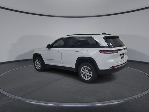 New 2026 Jeep Grand Cherokee Laredo X AWD/4WD image 10