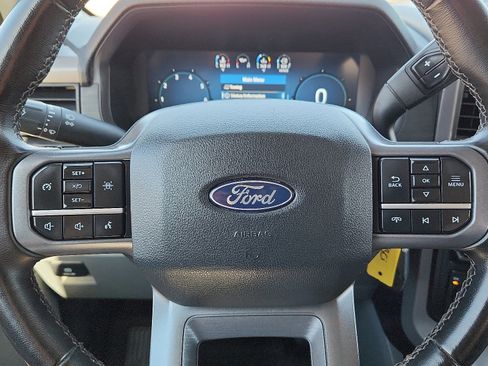 Used 2024 Ford F150 XLT w/ Mobile Office Package image 24