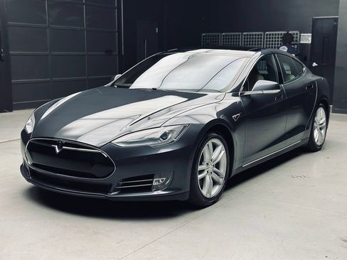 Used 2015 Tesla Model S 85D AWD/4WD image 1