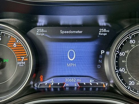 Used 2022 Jeep Cherokee Latitude Lux image 12