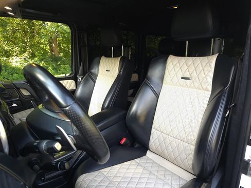 Used 2016 Mercedes-Benz G 63 AMG 4MATIC image 13