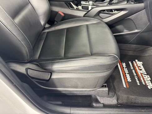 Used 2025 Kia Telluride S image 35