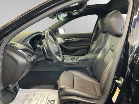 Used 2022 Cadillac CT5 Sport w/ Parking Package AWD/4WD image 9