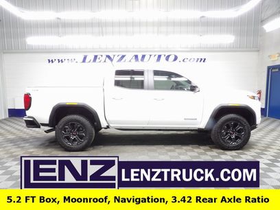 Used 2025 GMC Canyon Elevation w/ Convenience Package